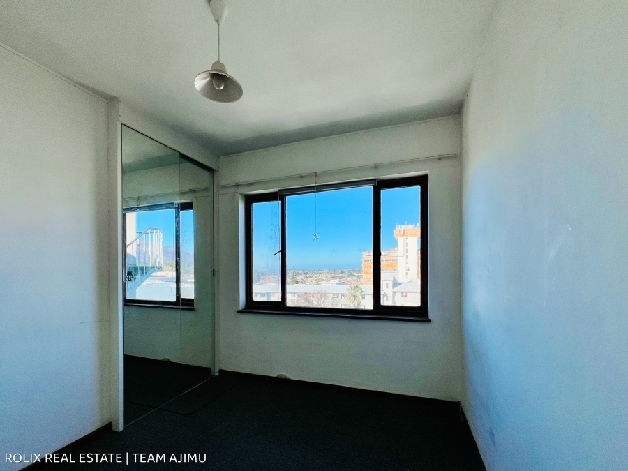 2 Bedroom Property for Sale in Wynberg Western Cape
